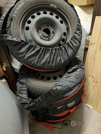 Gomme Invernali Nokian Snowproof 185 60 r15 Meriva