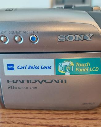 Handycam Sony DCR-HC27E