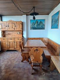 Mobile di legno di PINO in stile "Chalet"