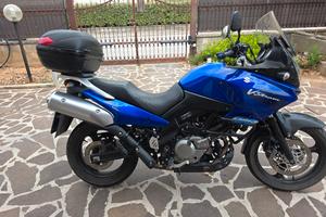 Spedita  Suzuki Vstrom 650