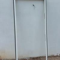 Porta in vetro e aluminuo