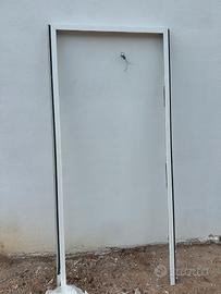 Porta in vetro e aluminuo