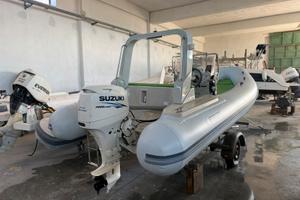 Italboats Stingher - Suzuki 40/60 – Pari al Nuovo