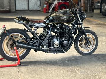 Suzuki 1100