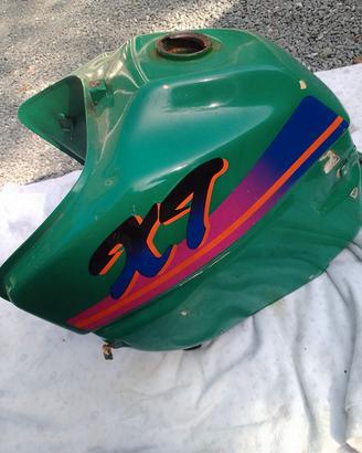 serbatoio Yamaha 