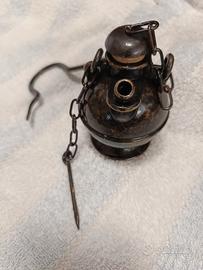 Lucerna ad olio o petrolio 