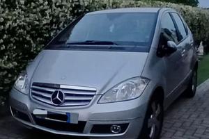 AUTOMOBILE CLASSE A MERCEDES BENZ
