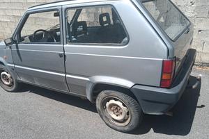 Fiat Panda 1ª serie con gancio traino 