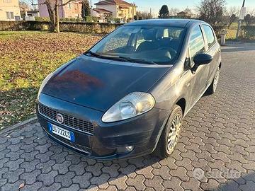 GRANDE PUNTO 5 PORTE –METANO (nepatentati)