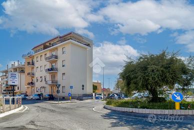 3 LOCALI A CIVITAVECCHIA