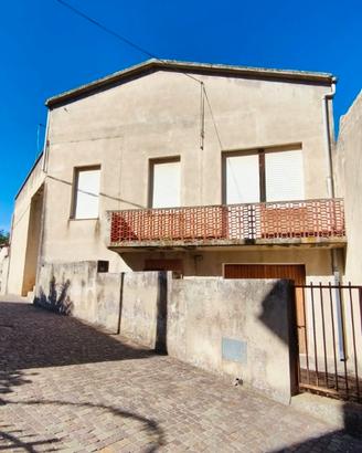 Villetta a schiera a Ulà Tirso