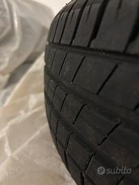 Gomme 185/60 r15