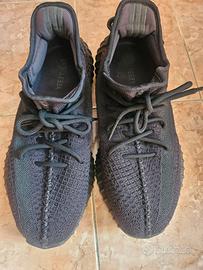 Yeezy boost 350 v2