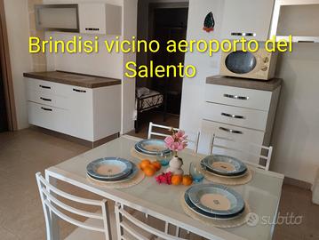 Appartamento solo a trasfertisti Brindisi utenze i