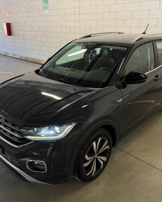Volkswagen T-Cross 1.6 TDI DSG R-line