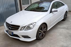MERCEDES E 220 COUPÉ - 2013