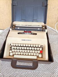 Macchina da scrivere Olivetti 