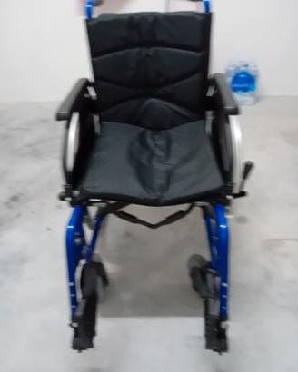 Sedia a rotelle manuale