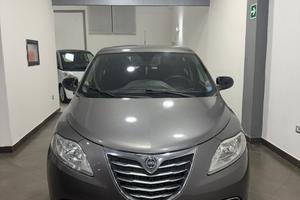 Lancia ypsilon 1.2 gold