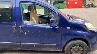 PORTA ANTERIORE DESTRA PER FIAT QUBO 2013