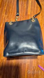 borsa Serapian