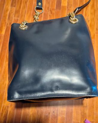 borsa Serapian