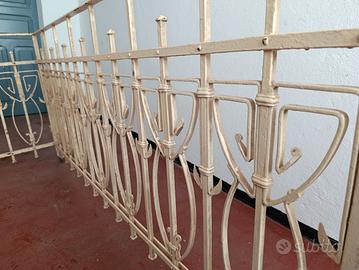 ringhiera in ferro battuto 