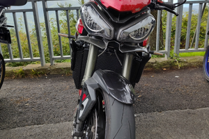 Triumph Street triple RS