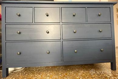 Como’ e 2 comodini Ikea