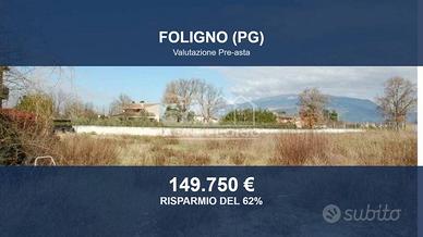 Immobile in asta di 2600 m² a Foligno