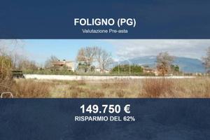 Immobile in asta di 2600 m² a Foligno
