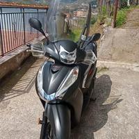 Honda sh 300 anno 2020
