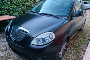 Lancia Ypsilon 1.2 69 CV Unyca