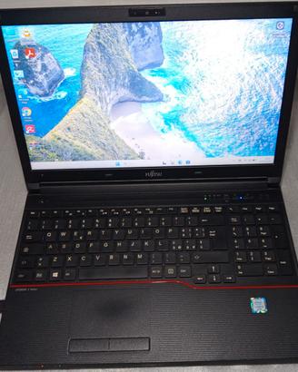 Notebook pc portatile fujitsu lifebook e556