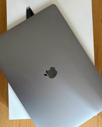 MacBook Pro 15”, 2017