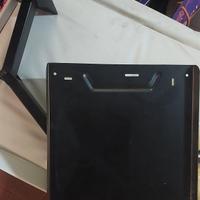 Staffa a muro per videoproiettore