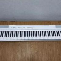 Pianoforte digitale Yamaha P-125