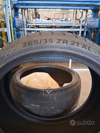 2 pneumatici sportivi