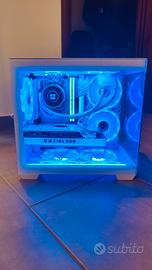 PC Gaming case white