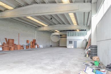 CAPANNONE A CARAVAGGIO