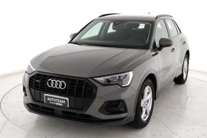AUDI Q3 35 2.0 tdi Business quattro