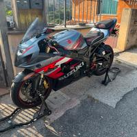 GSXR-750 permuto con scooter