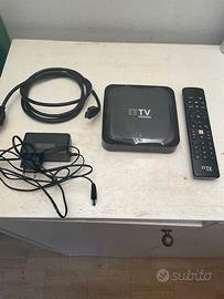 TIM BOX completo di cavi e telecomando.