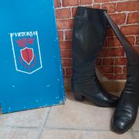 stivaletti e scarpe vintage