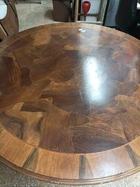 Tavolo rotondo in legno da 120 cm con allunghe