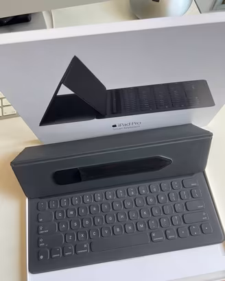 Apple iPad Pro 12.9 Smart Keyboard