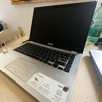 Computer portatile asus