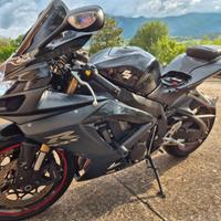 Suzuki GSX-R 600 K7 (2007) – Solo 15000 km