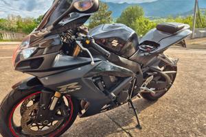 Suzuki GSX-R 600 K7 (2007) – Solo 15000 km