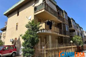 Cruillas - 4 Vani in residence e posto auto.